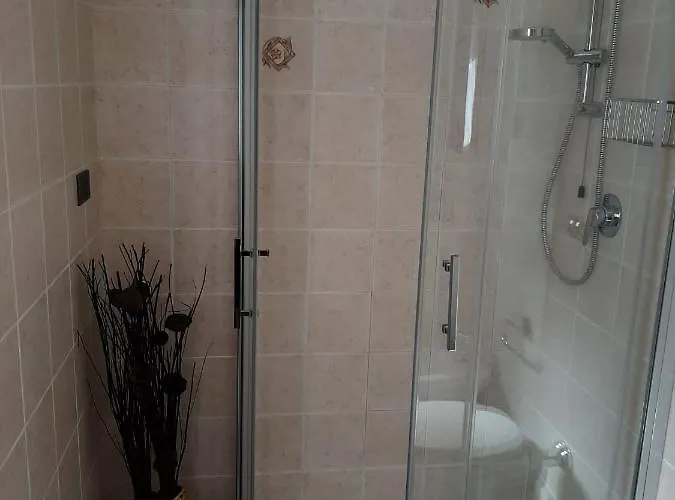 Il Mirto E L'oleandro Nyaraló